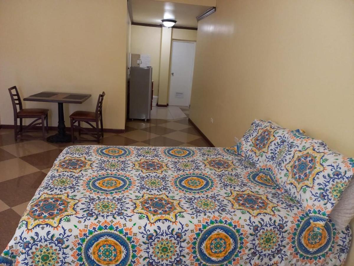 Pista Q Hostel And Apartments Oranjestad Luaran gambar
